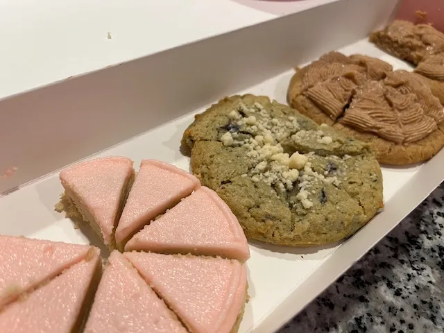 this week's line up in the crumbl cookies spoiler menu update